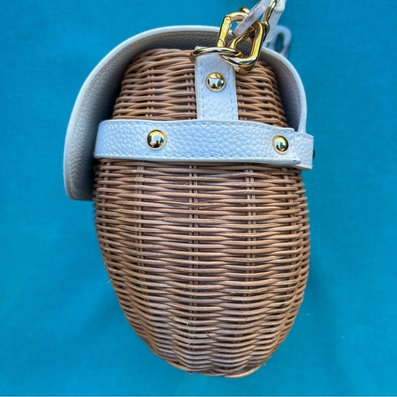 Tommy Bahama Picnic Basket Crossbody Purse - EUC - Picture 2 of 10